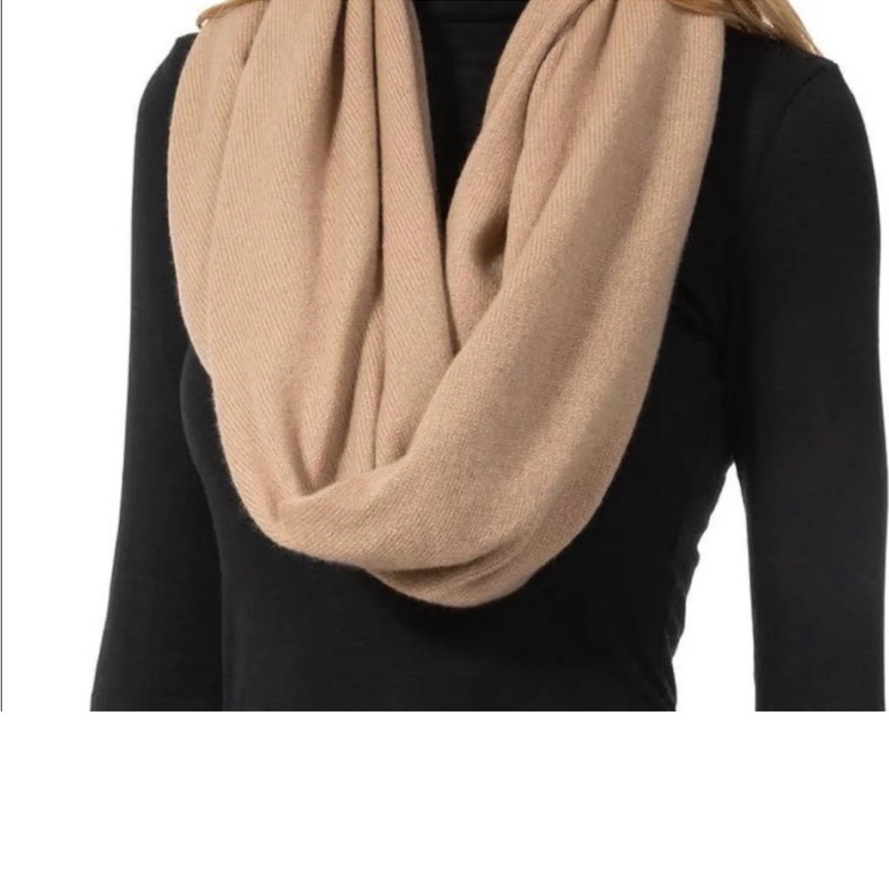 Amicale Cashmere Tan Scarf Cozy Knit Wrap